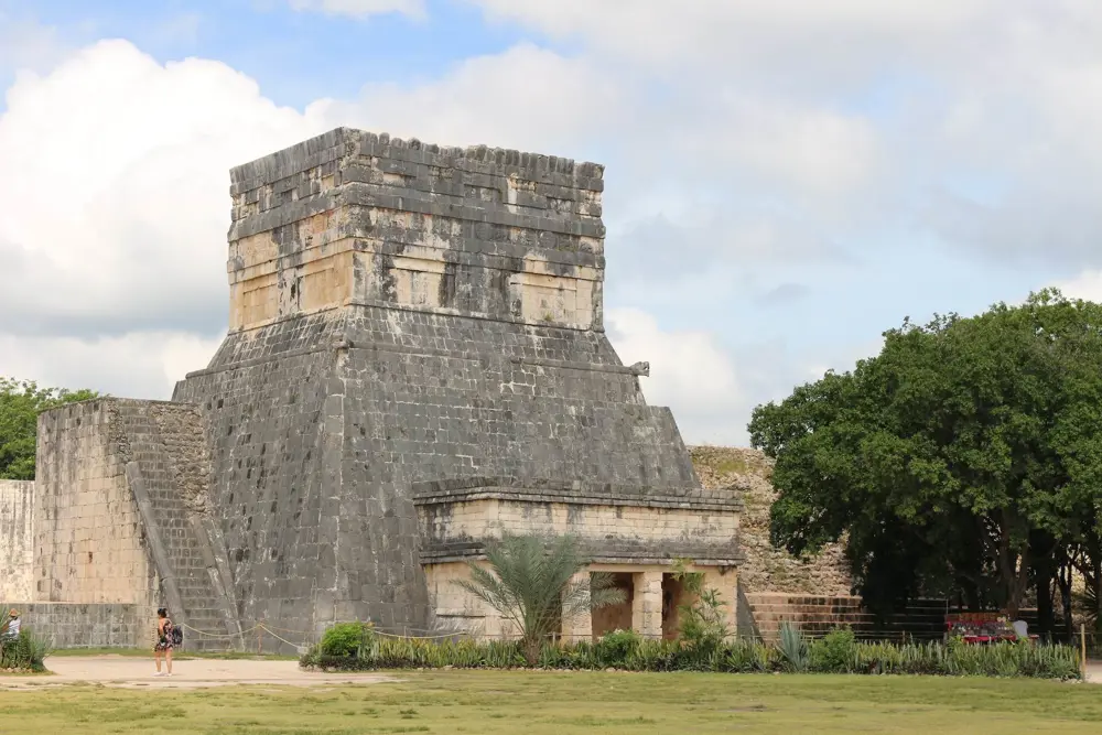 chichen itza látnivalók labdapálya