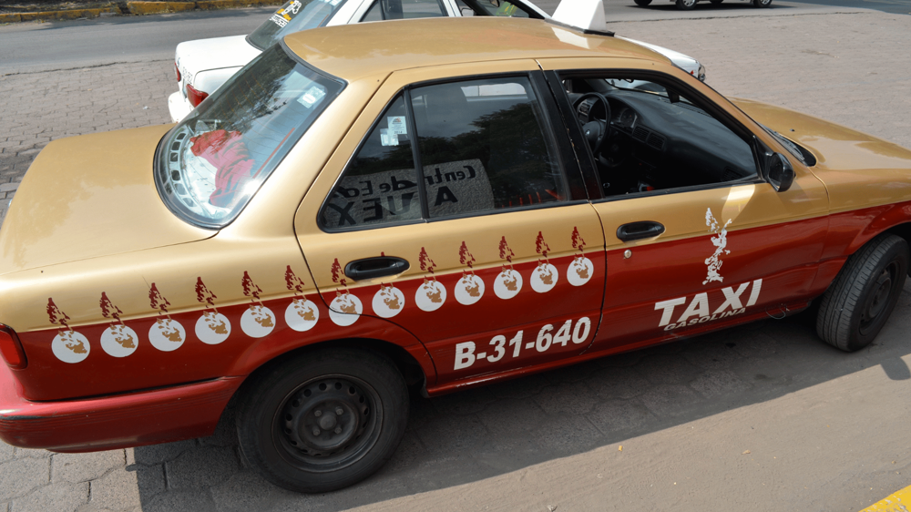 mexikói barna taxi