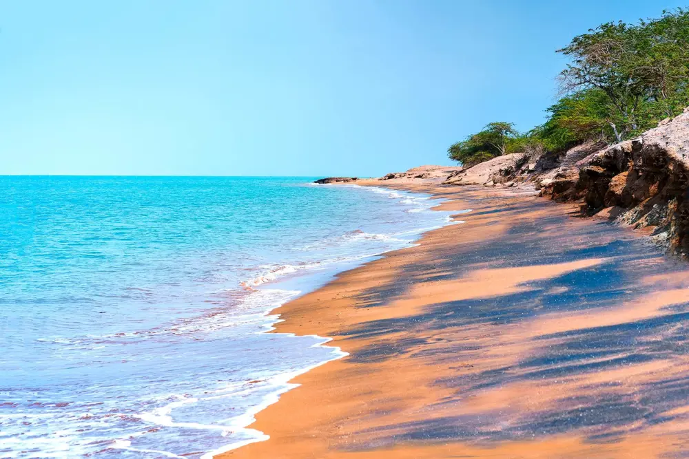 silver beach ezüst strand hormuz