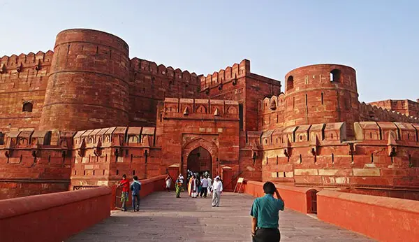 india utazás delhi agra taj mahal goa repülőjegy india egyéni csoportos utazás olcsón látnivalók bollywood mortons travel utazási iroda varanasi gangesz indus