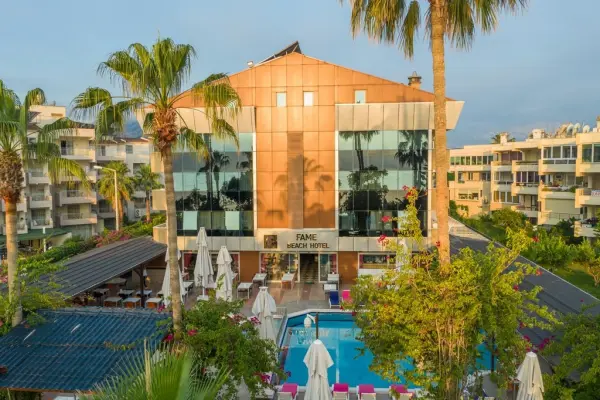 FAME BEACH HOTEL **** kép