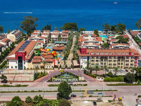 CRYSTAL AURA BEACH RESORT AND SPA ***** 1. kép
