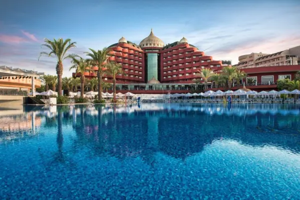 DELPHIN PALACE HOTEL ***** 1. kép