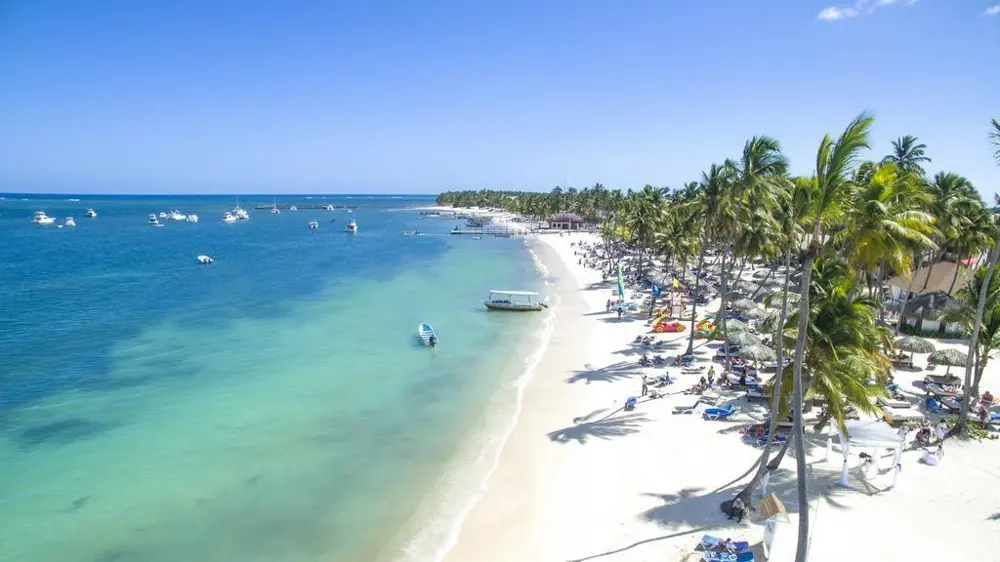punta cana tengerpartja a dominikai köztársaságban