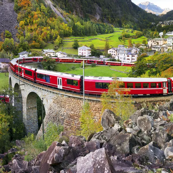 Svájc repülővel és vonattal kép